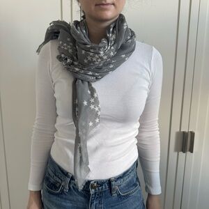 Printemps Gray Star Patterned Scarf
